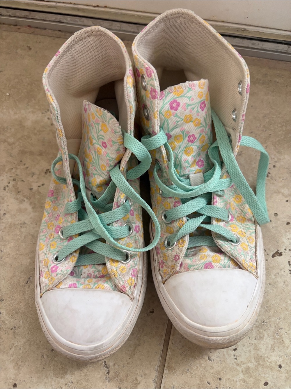 Girls Converse floral All⭐️Star